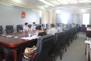 政府領(lǐng)導(dǎo)、企業(yè)代表參加了崇禮新城投資合作協(xié)議討論會